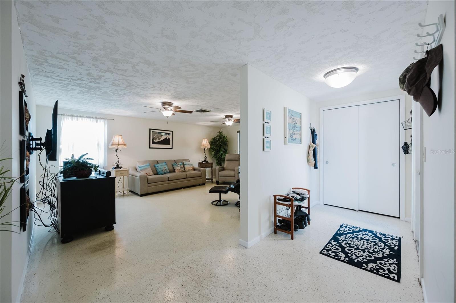 GULF GATE MANOR - Residential