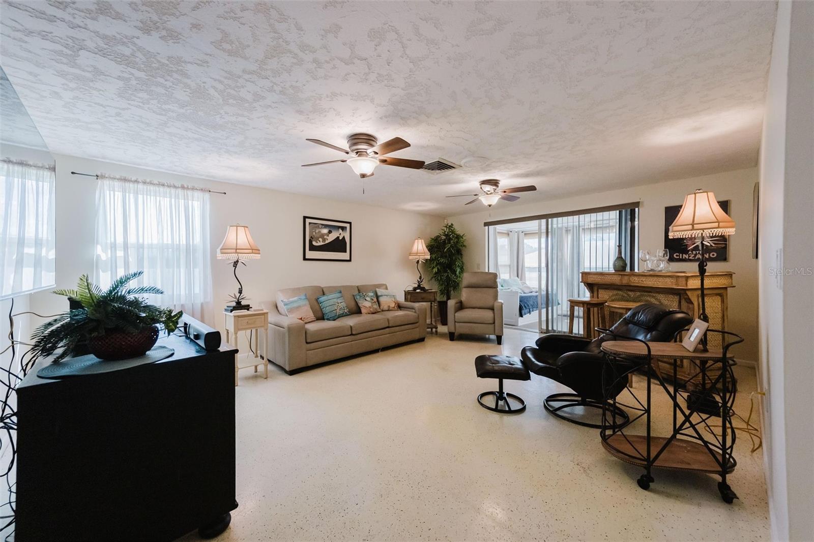 GULF GATE MANOR - Residential