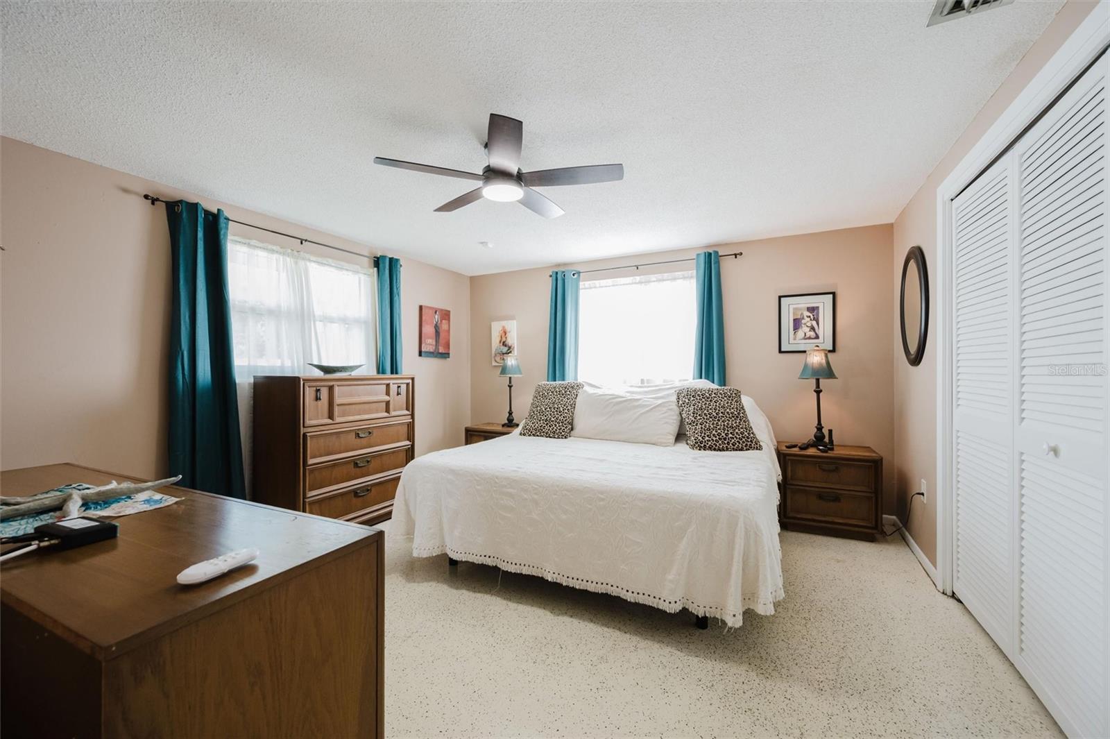 GULF GATE MANOR - Residential