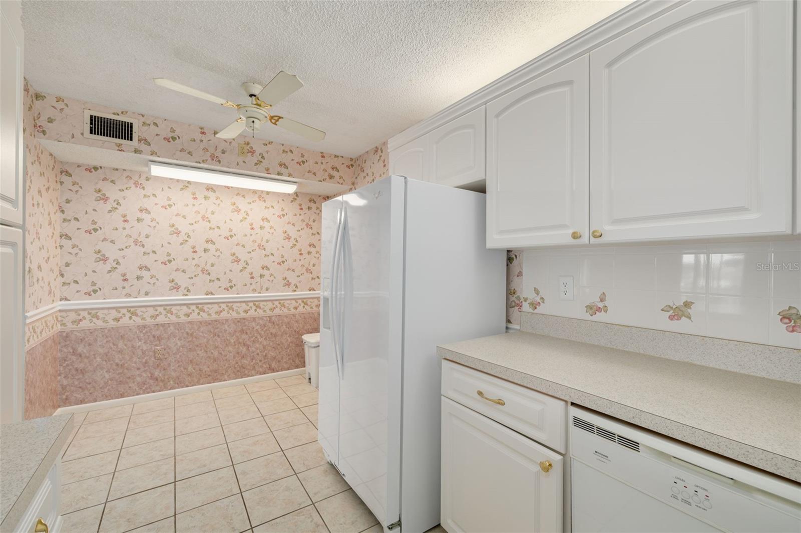 PINE RIDGE AT PALM HARBOR - Residential