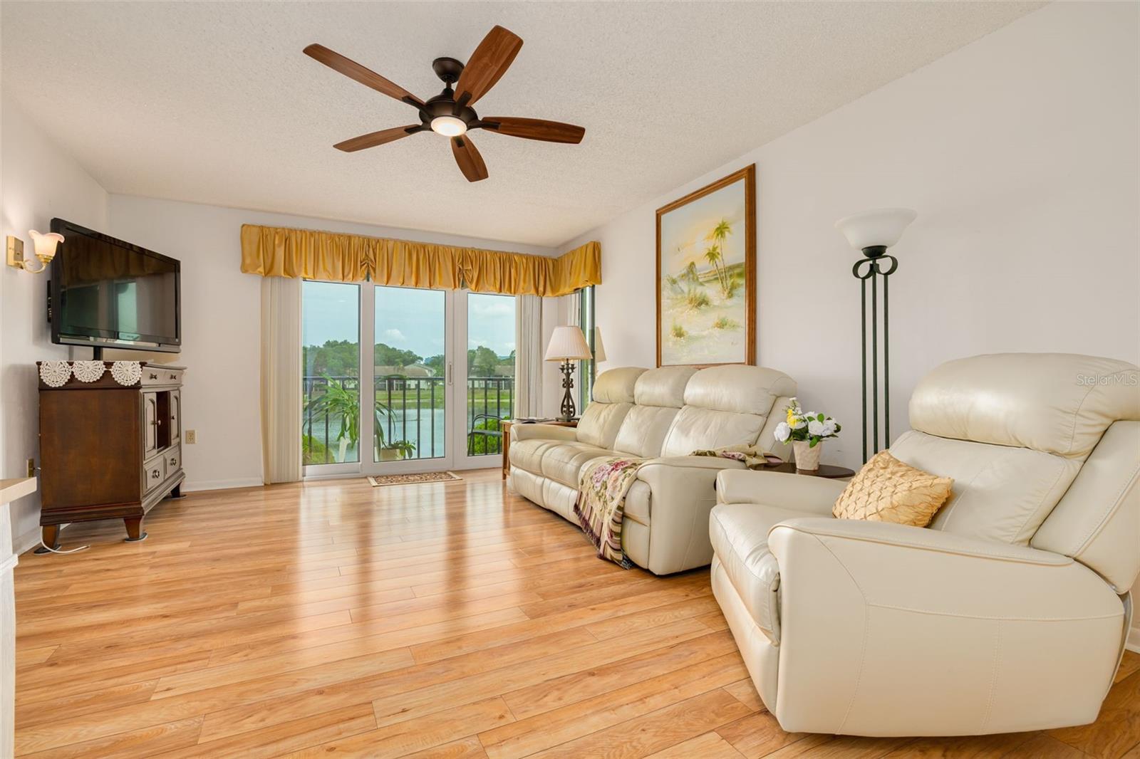 PINE RIDGE AT PALM HARBOR - Residential