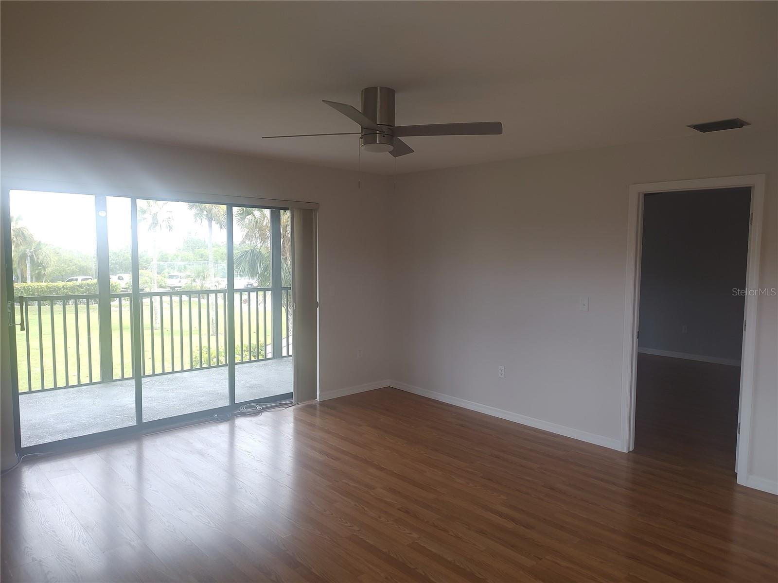 RIVER PLACE - Residential
