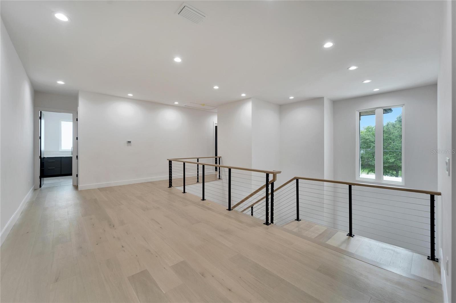 MORRISON COURT - Residential