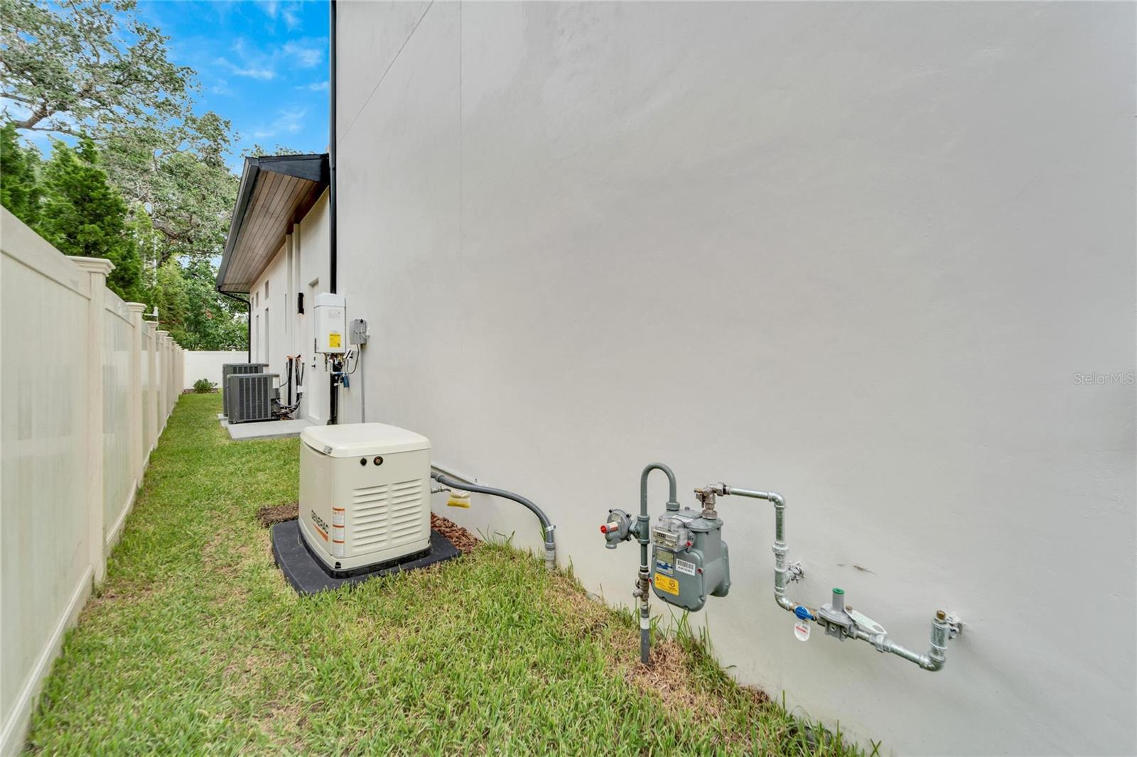 MORRISON COURT - Residential