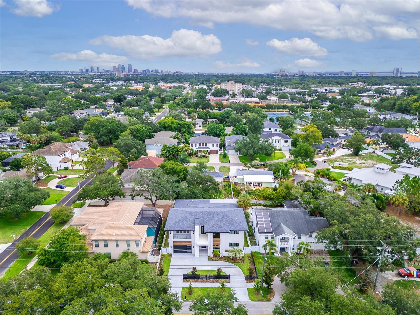 MORRISON COURT - Residential