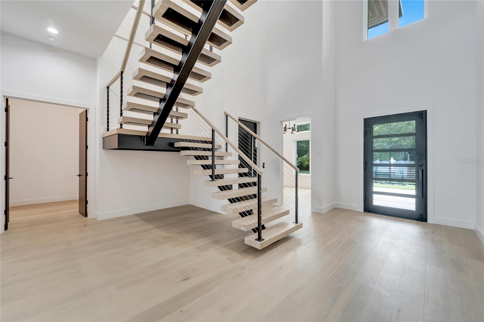 MORRISON COURT - Residential