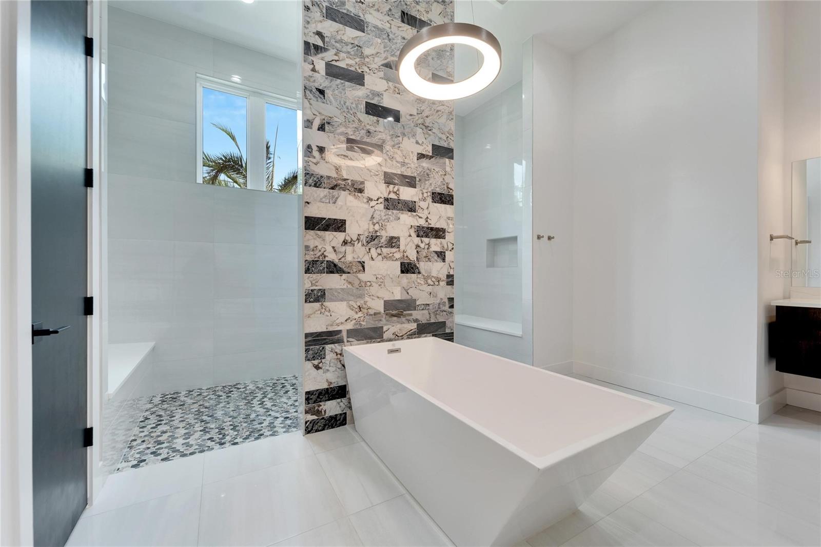 MORRISON COURT - Residential