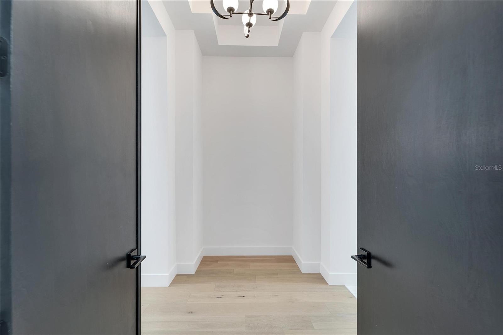 MORRISON COURT - Residential