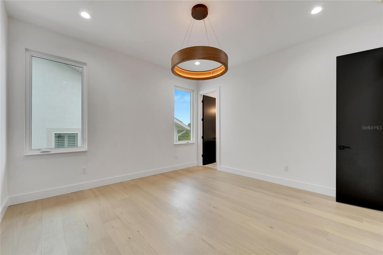 MORRISON COURT - Residential