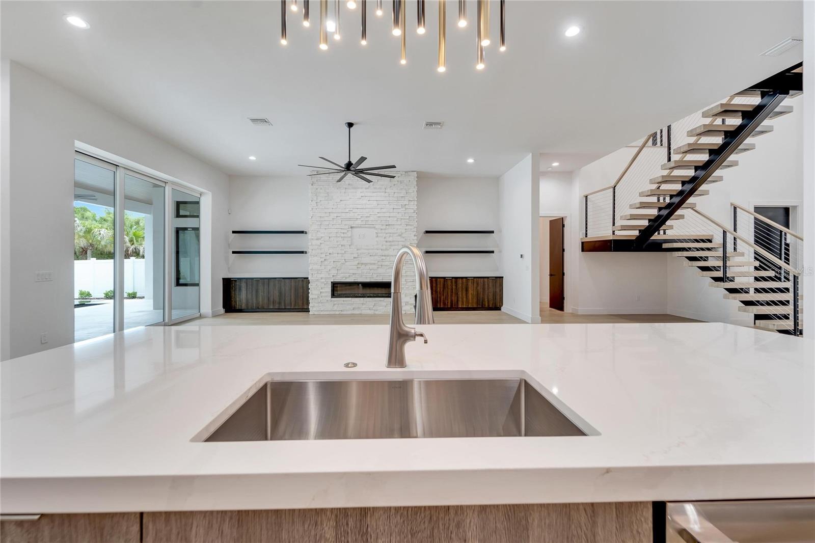 MORRISON COURT - Residential