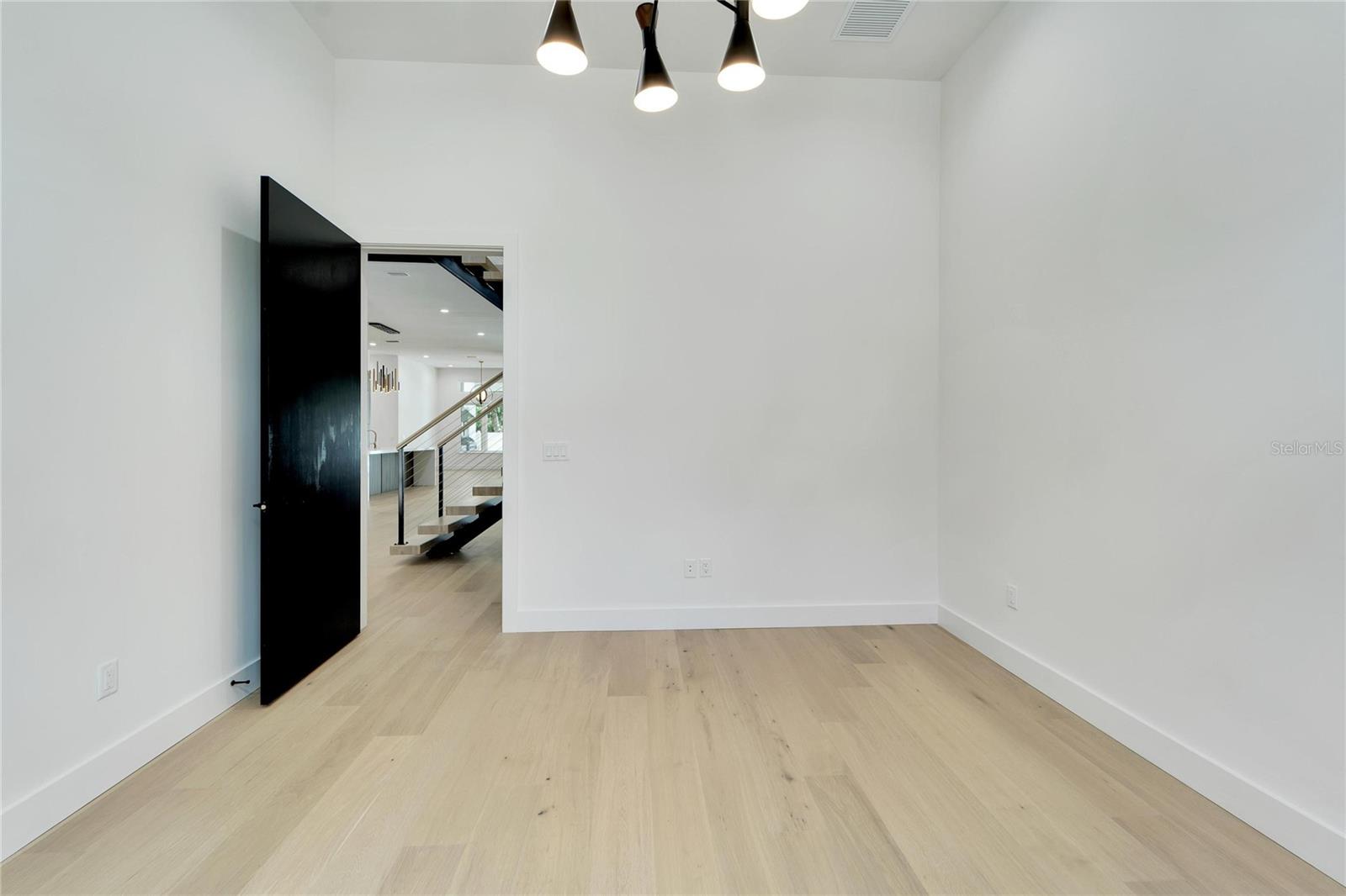 MORRISON COURT - Residential