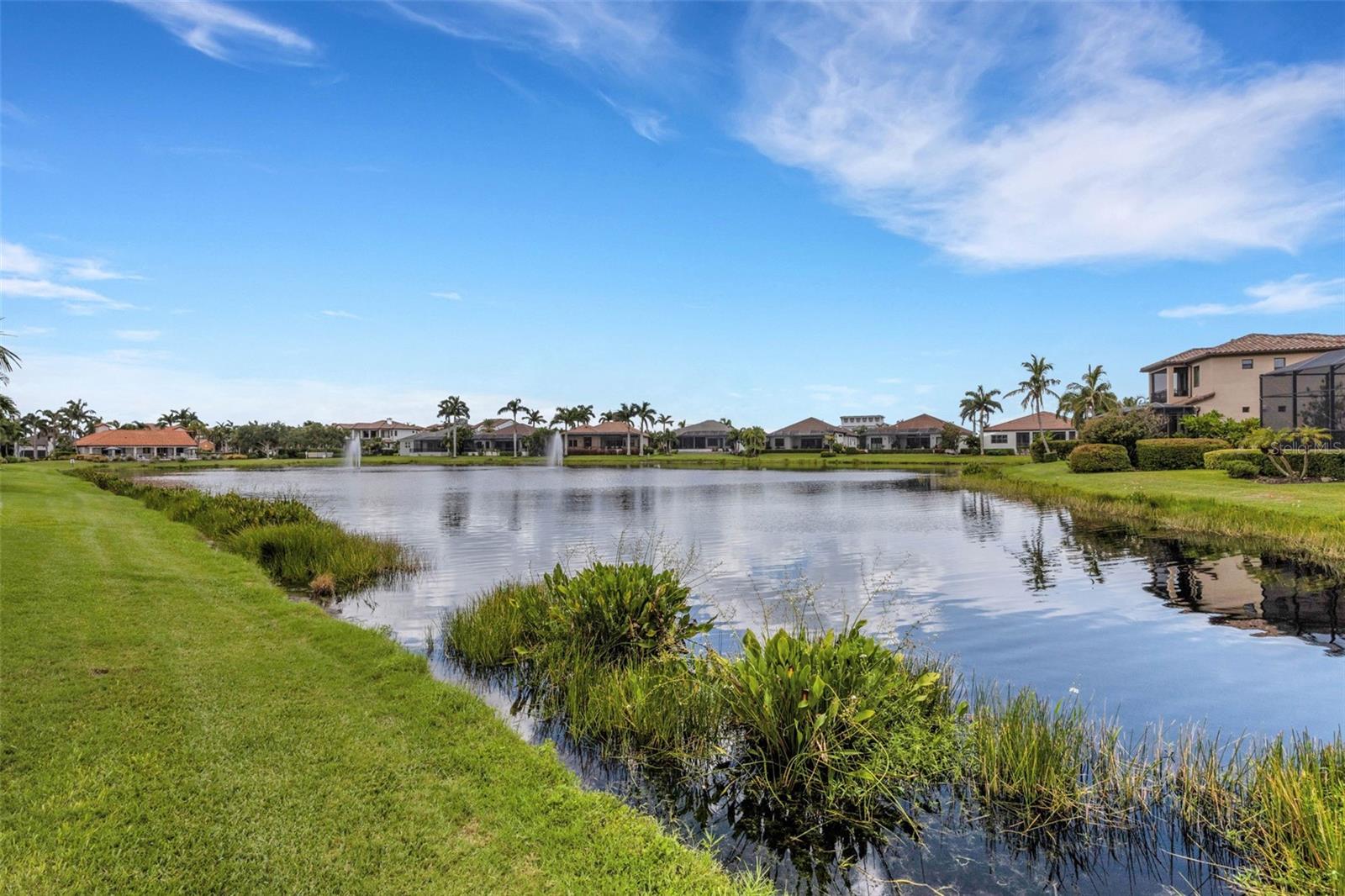 LEGENDS BAY - Residential