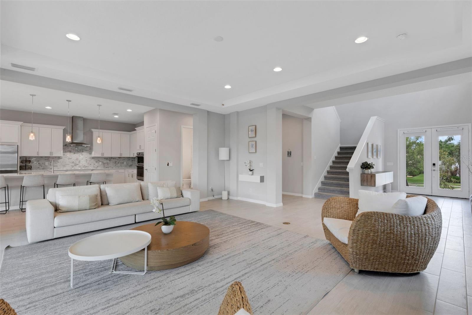 LEGENDS BAY - Residential