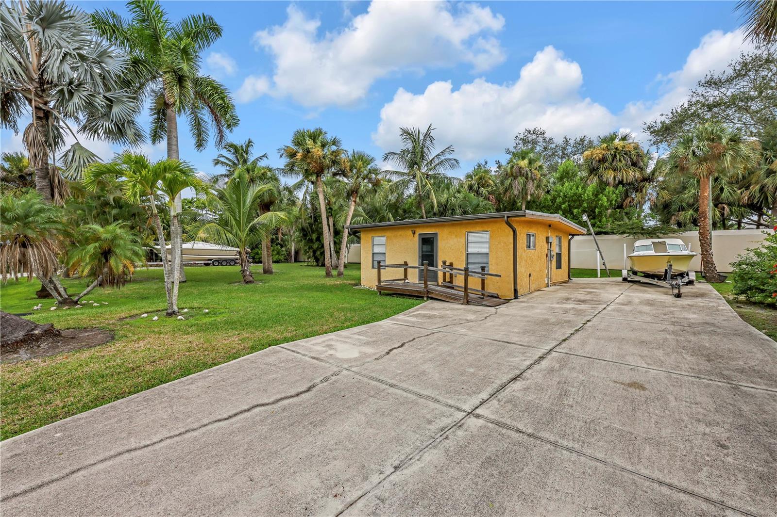 NAPLES BAYVIEW - Land