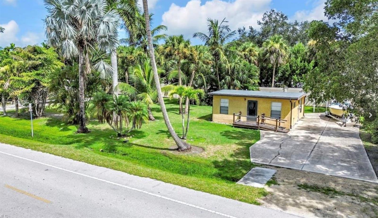 NAPLES BAYVIEW - Land