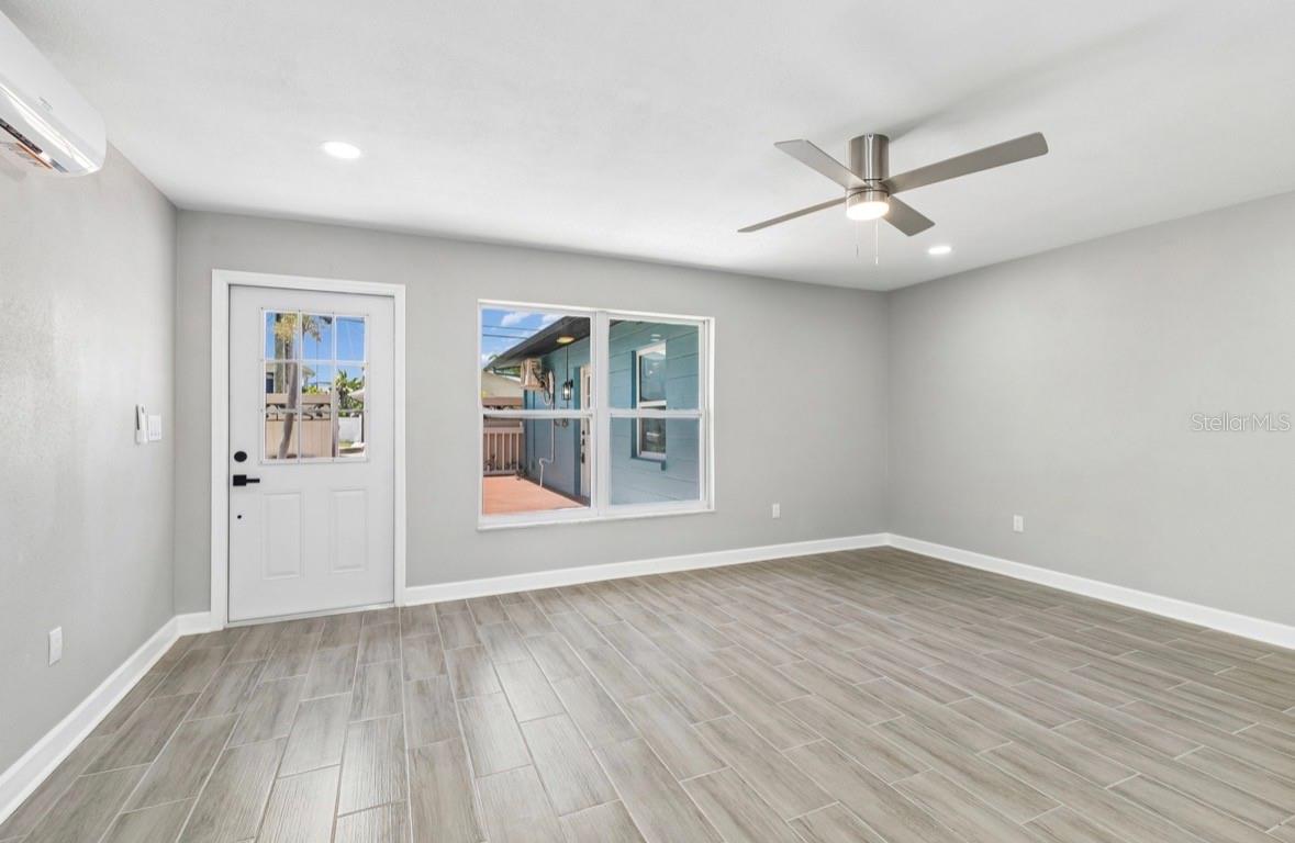 NORTH MADEIRA SHORES - Residential