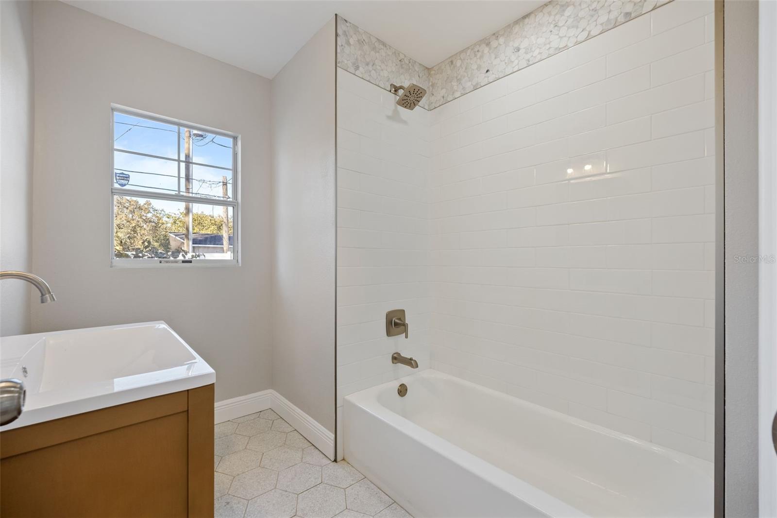 MCLEODS ADD - Residential Lease
