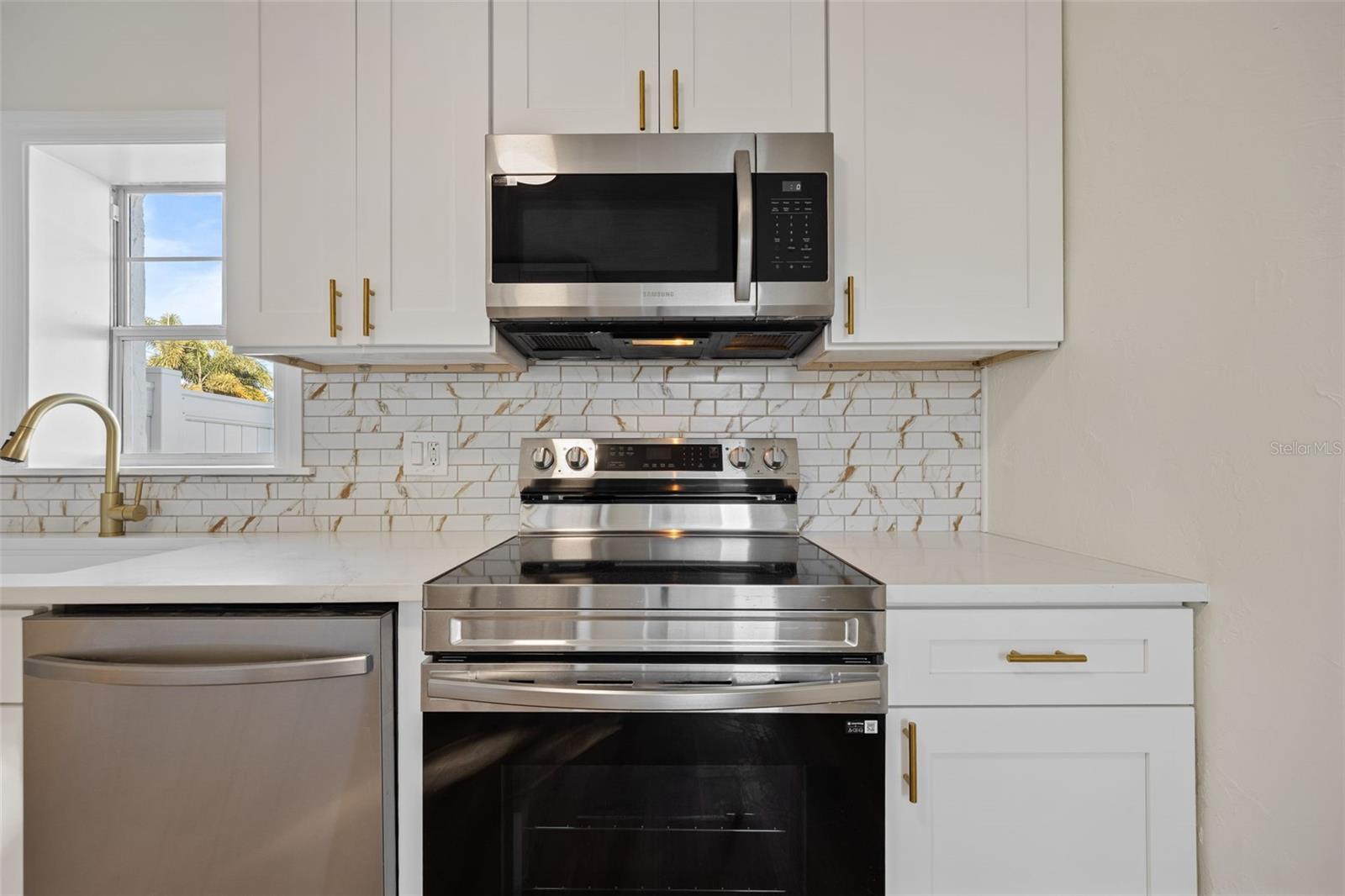 MCLEODS ADD - Residential Lease