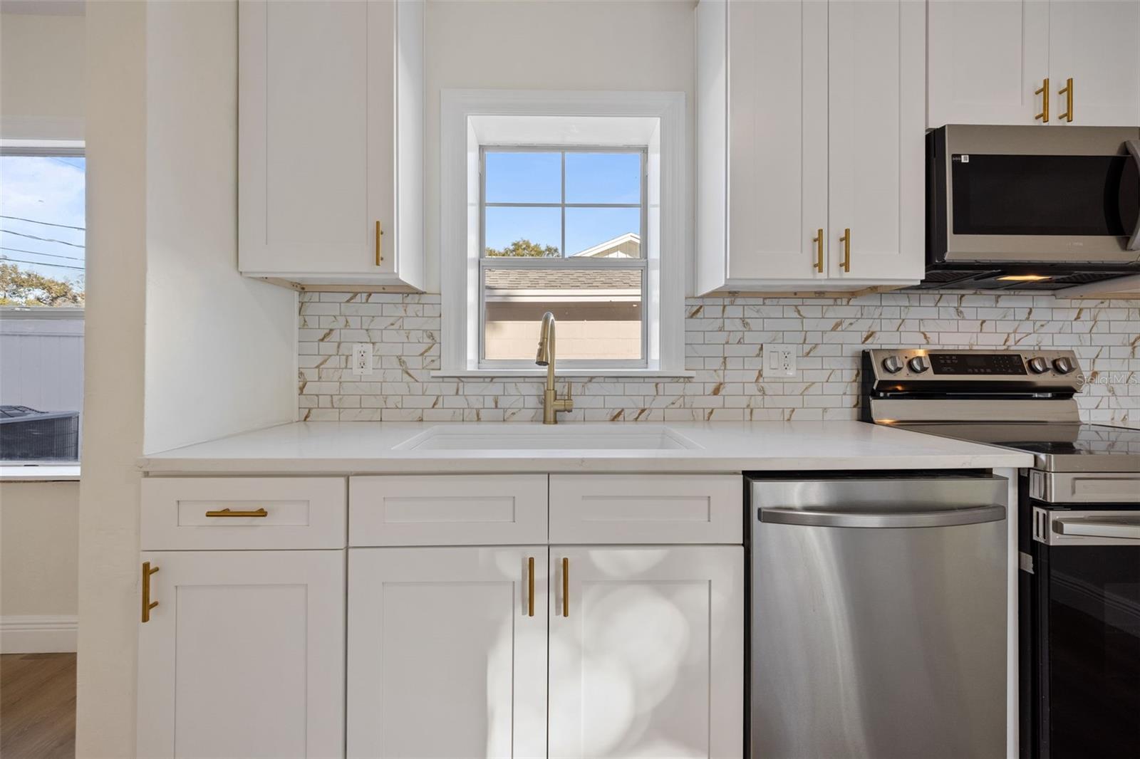 MCLEODS ADD - Residential Lease