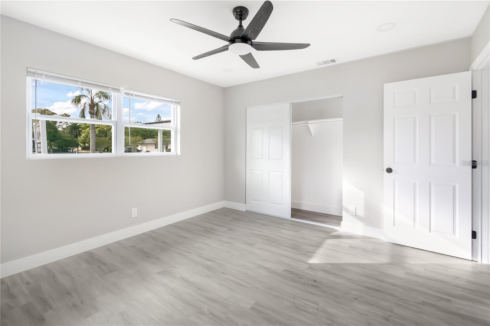 BLOSSOM LAKE VILLAGE SEC 2 - Residential Lease