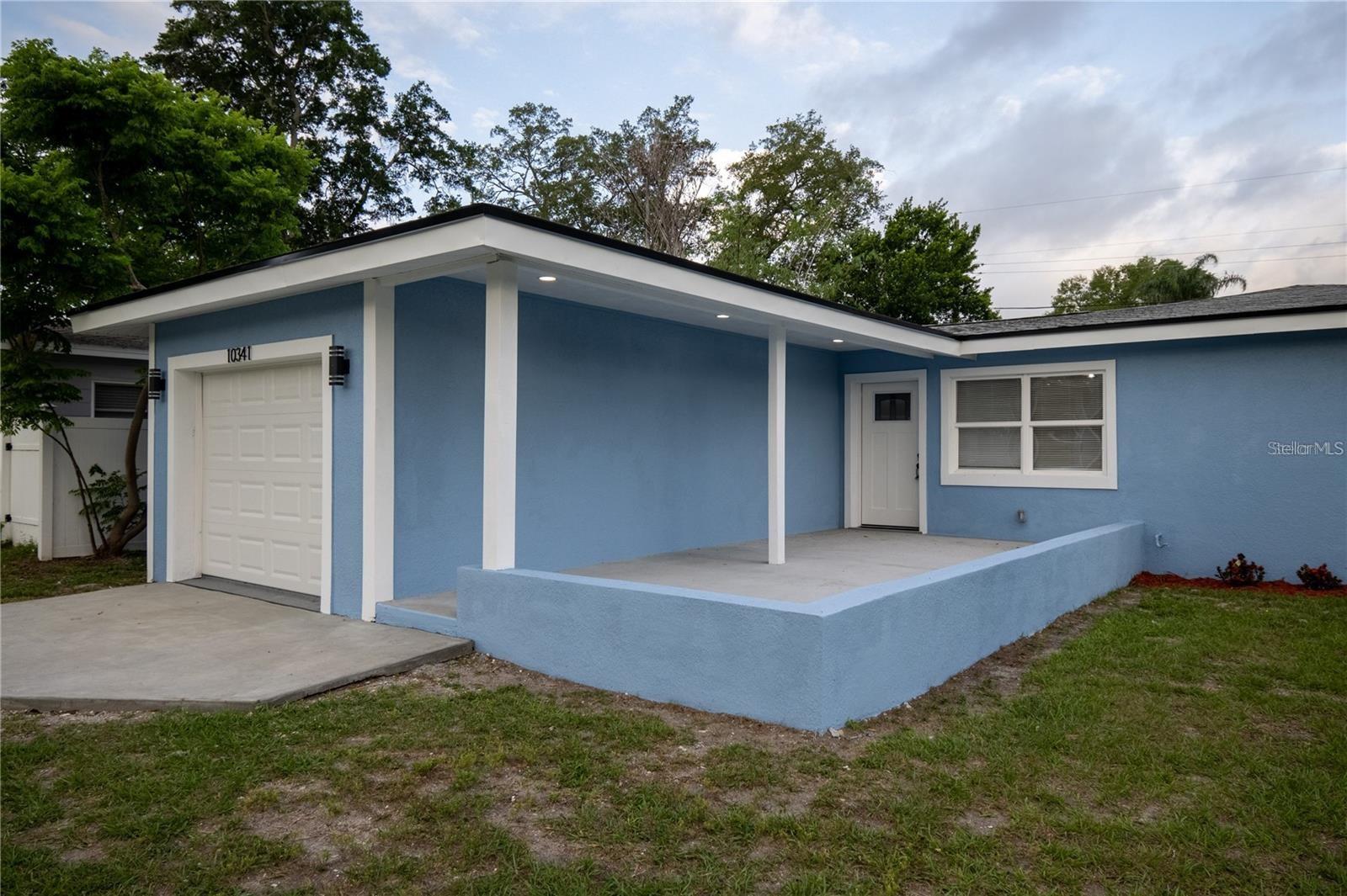 Nestled on a spacious corner lot in the heart of Seminole, this charming 3-bedroom, 2-bathroom home offers the perfect blend of comfort, convenience, and Florida living. The bedrooms are generously sized, filled with natural light, and provide a cozy, welcoming atmosphere. The bathrooms are thoughtfully designed with modern touches, offering a stylish and relaxing retreat. A dedicated laundry room adds to the convenience, making chores a breeze. The one-car garage not only protects your vehicle from the elements but also provides additional storage space for your belongings. Located just a 5-minute stroll from a beautiful park, you'll have easy access to outdoor activities and quality time with loved ones in lush green surroundings. Embrace the Florida lifestyle with sandy beaches and breathtaking sunsets just a short 10-minute drive away. Plus, shopping, dining, and entertainment options, including movie theaters, are all within close proximity.  Don’t miss this opportunity to enjoy the best of Seminole living!
