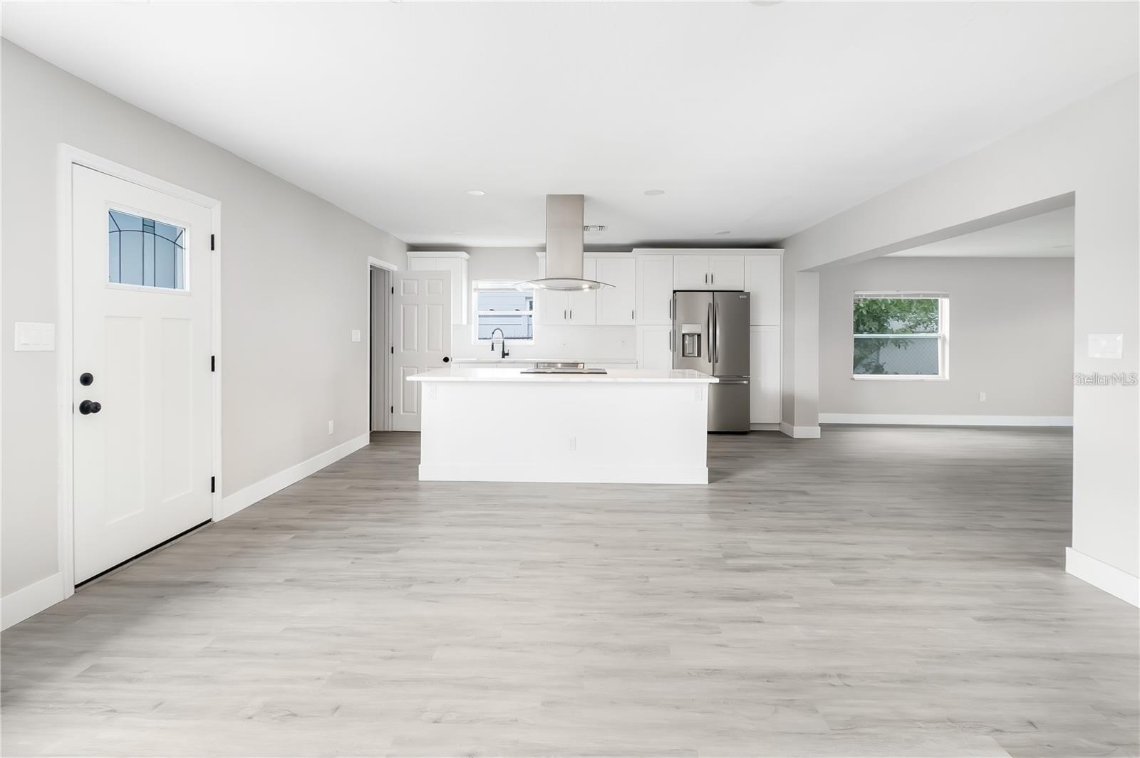 BLOSSOM LAKE VILLAGE SEC 2 - Residential Lease