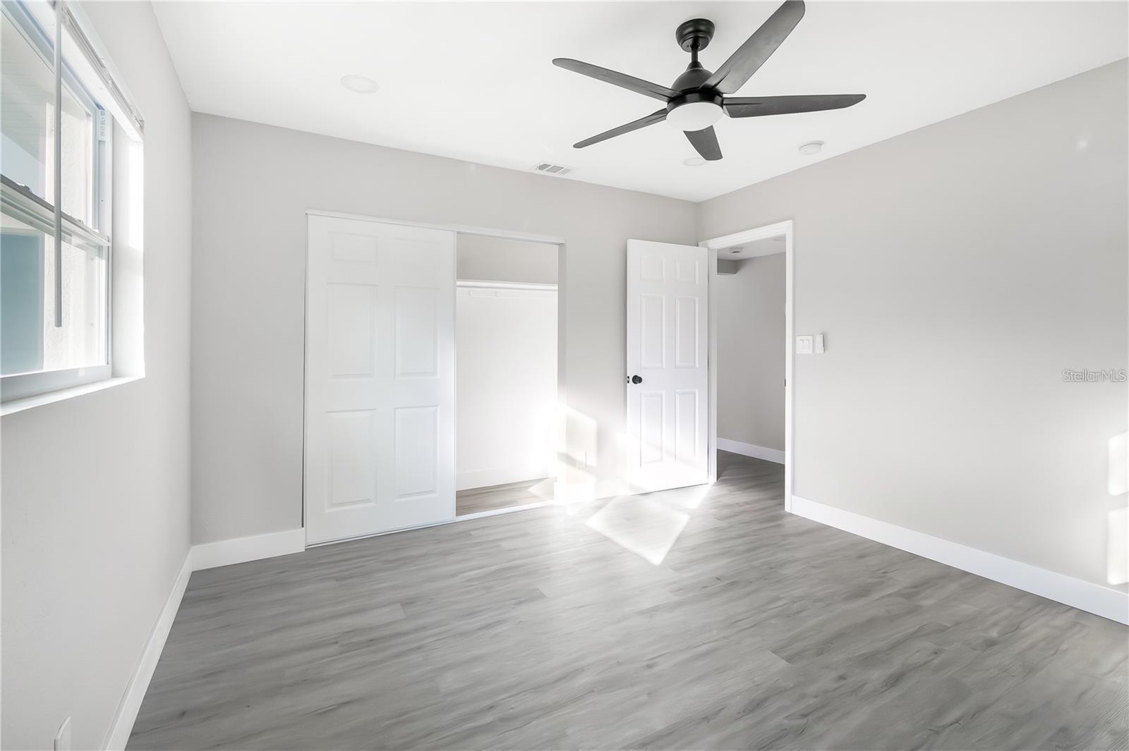 BLOSSOM LAKE VILLAGE SEC 2 - Residential Lease