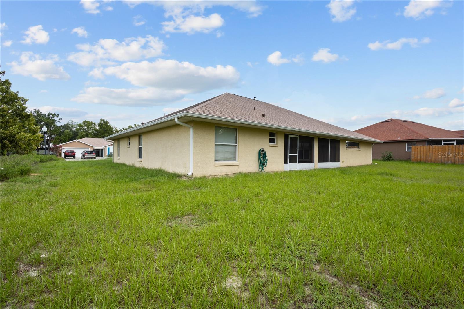 KINGSLAND COUNTRY ESTATE - Residential