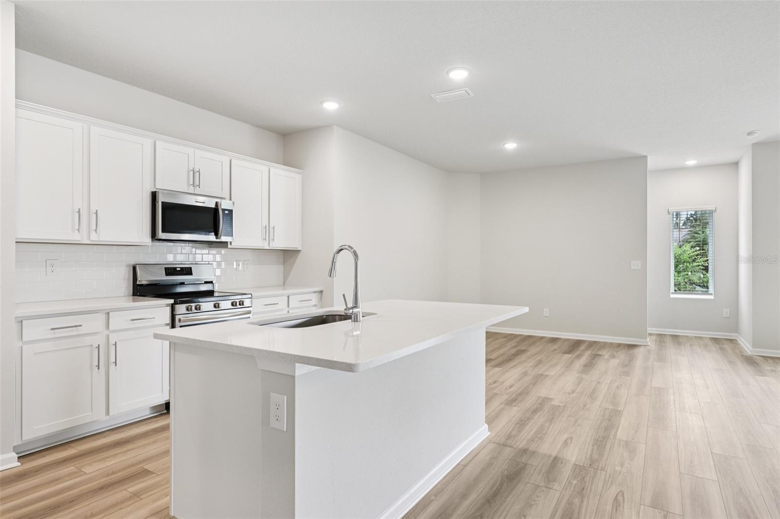 PALM COAST SEC 33 - Residential