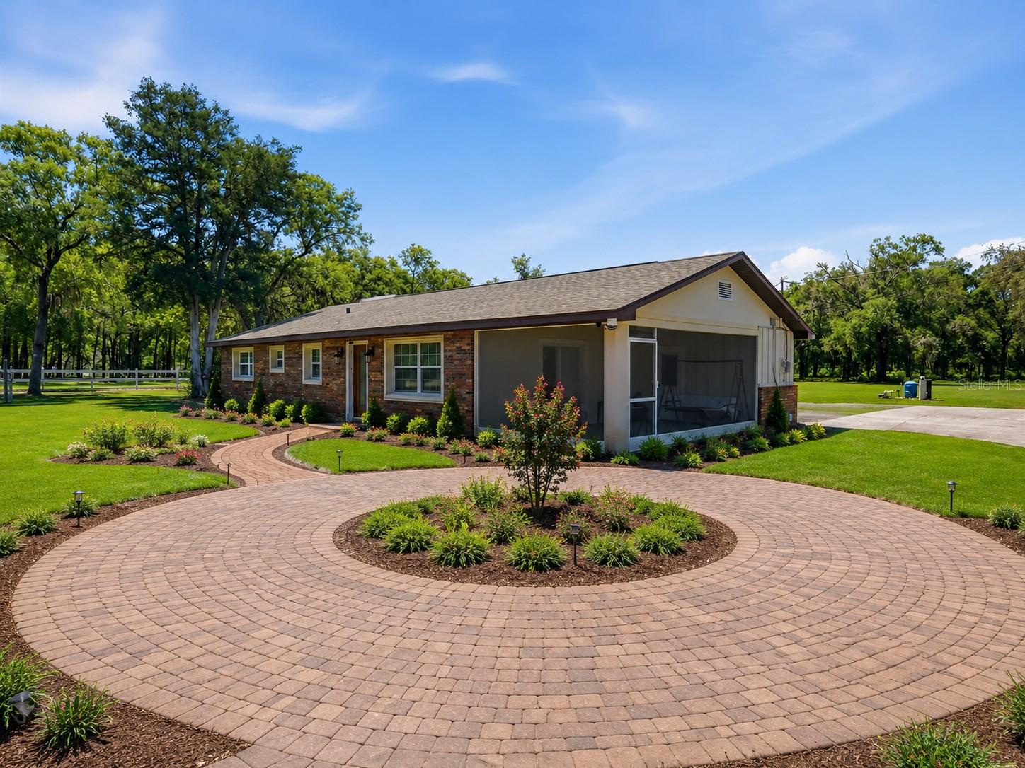 HIGHLANDS - Residential