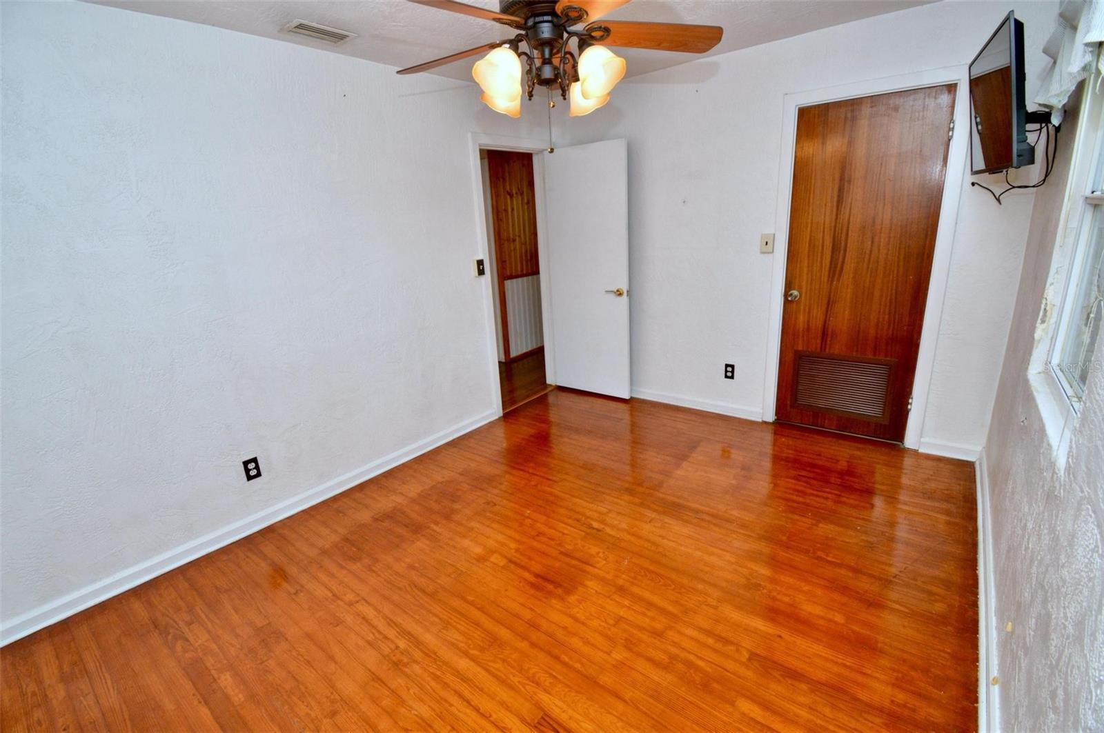 RIO VISTA - Residential