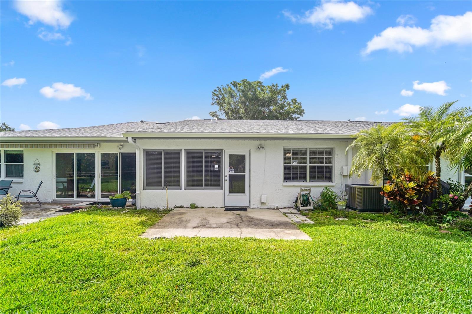 HIGHLAND LAKES VILLAS ON THE GREEN - Residential