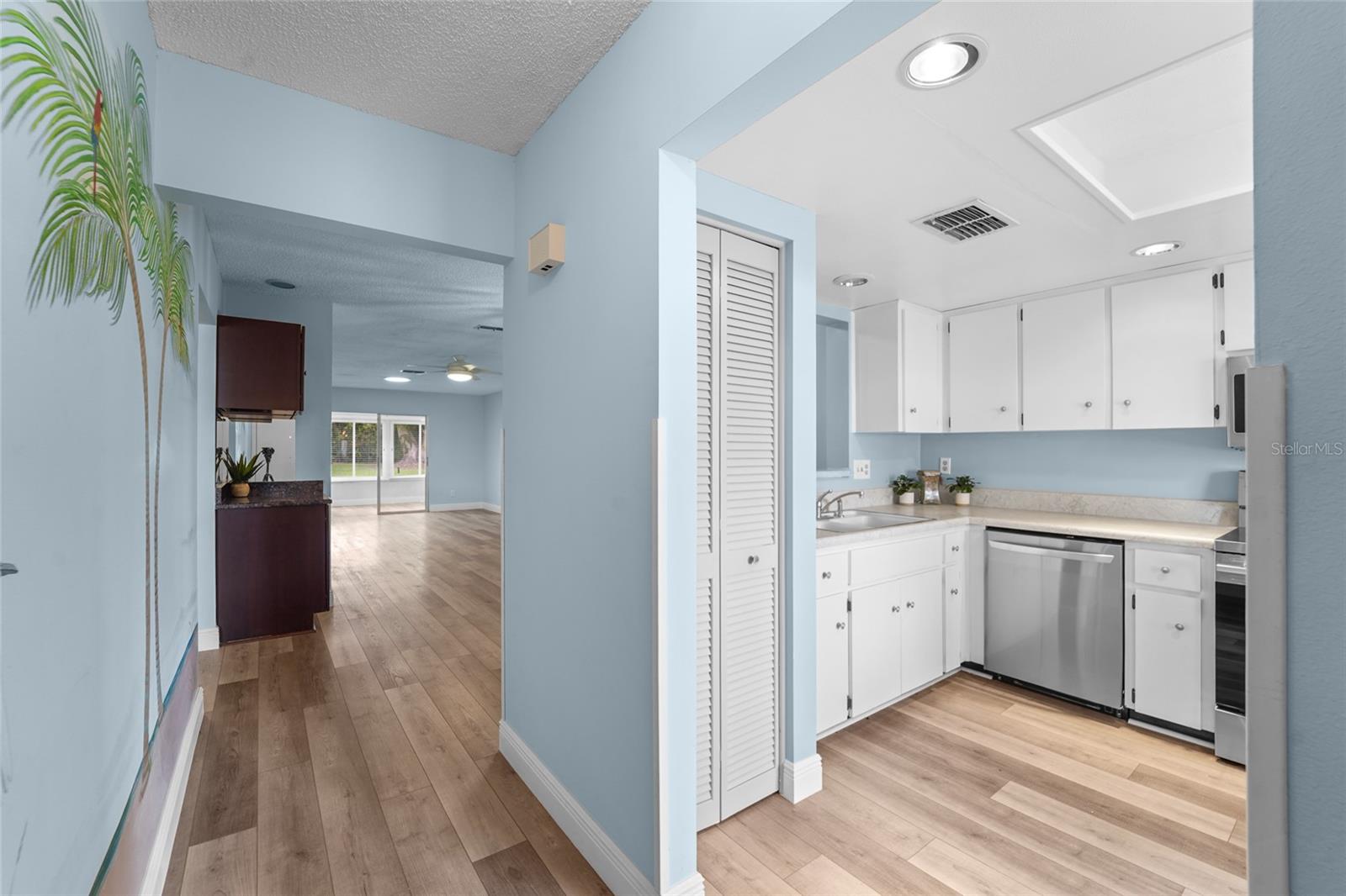 HIGHLAND LAKES VILLAS ON THE GREEN - Residential