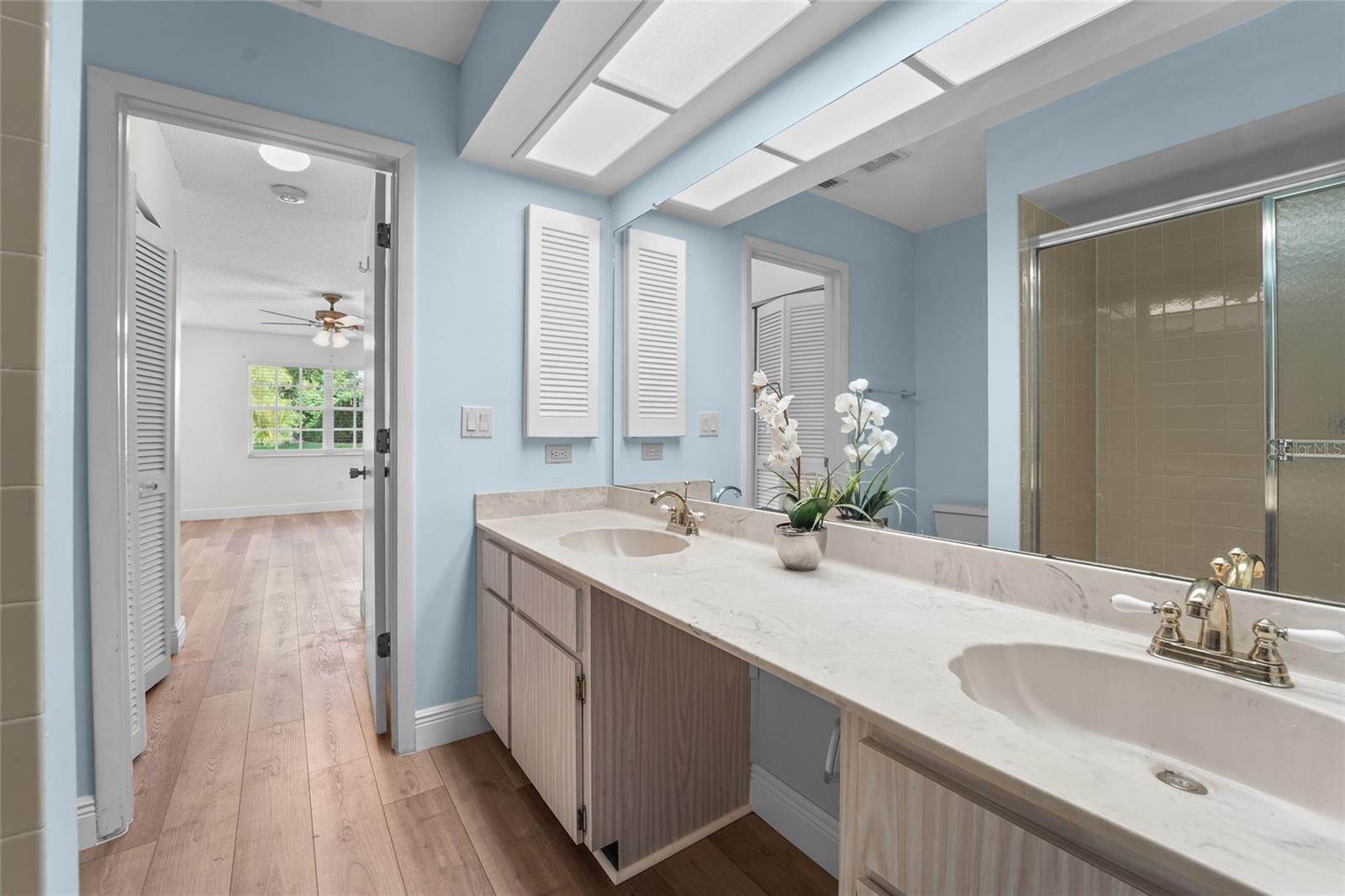 HIGHLAND LAKES VILLAS ON THE GREEN - Residential