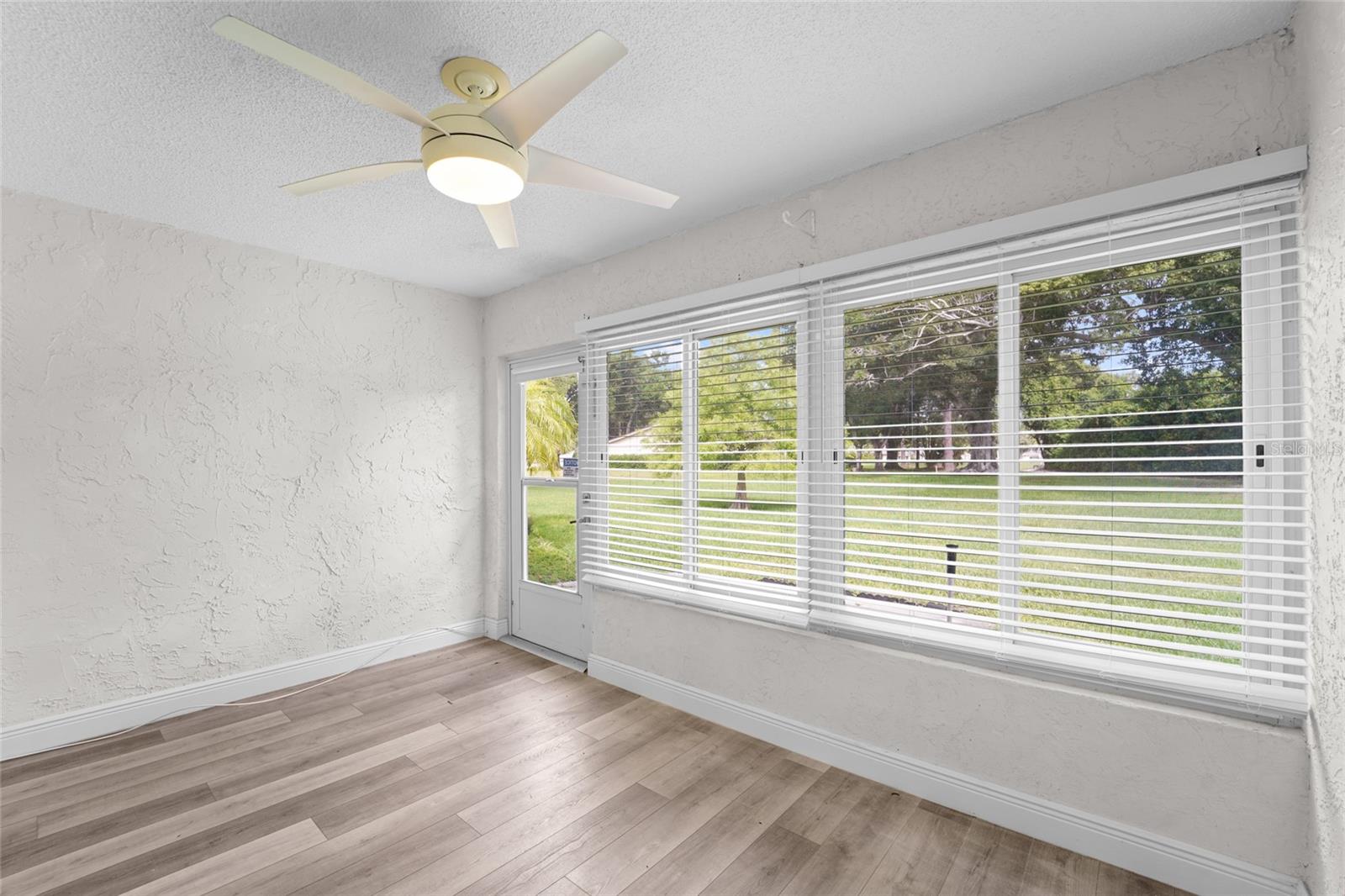 HIGHLAND LAKES VILLAS ON THE GREEN - Residential