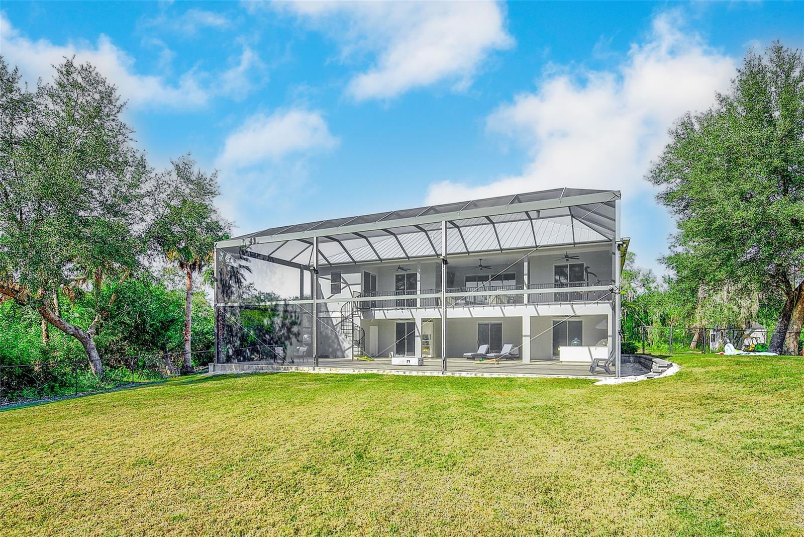 ACREAGE - Residential