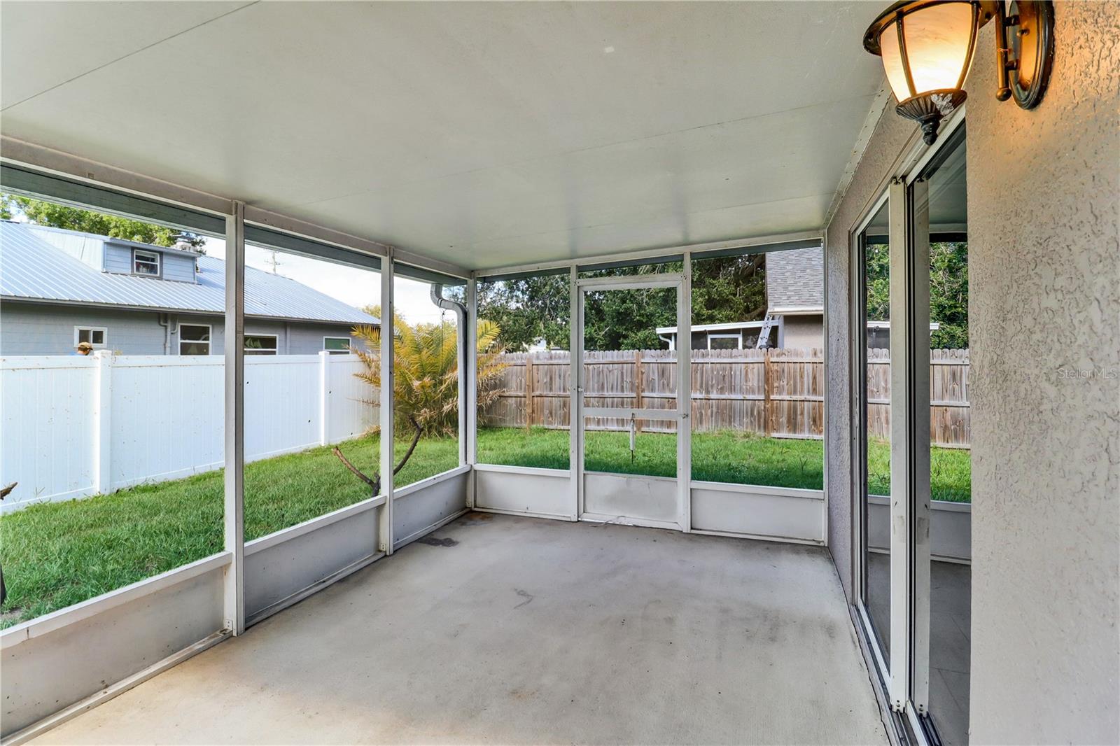 PINE ISLE - Residential