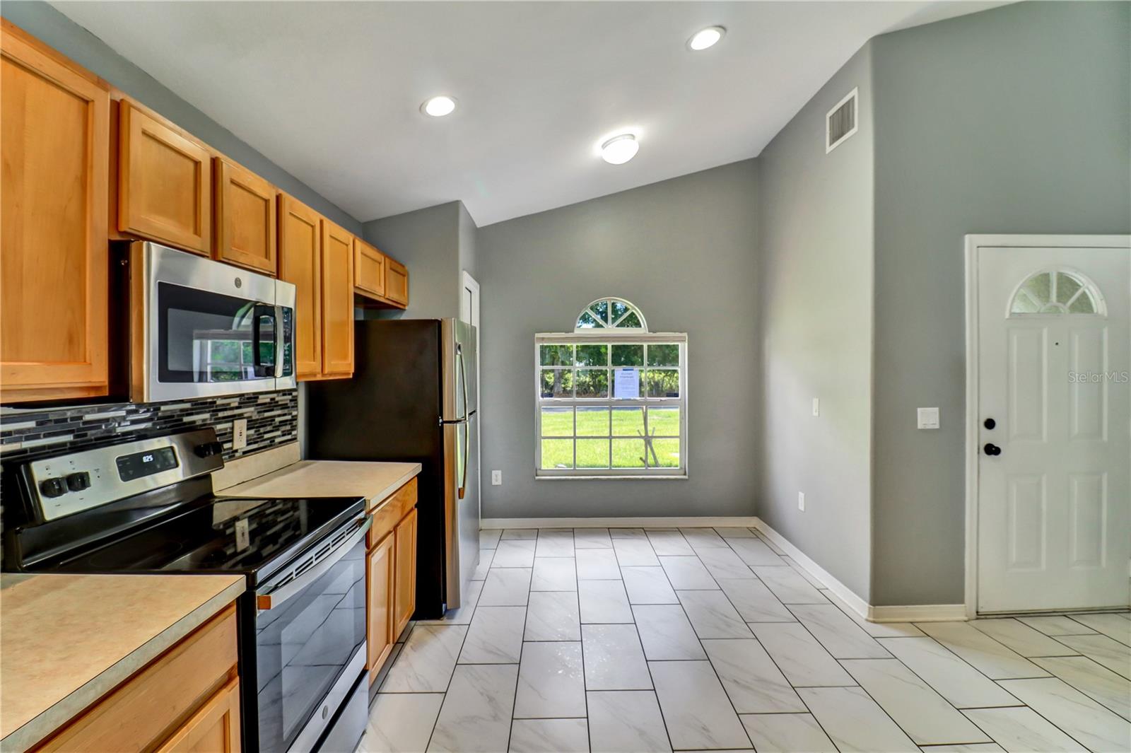 PINE ISLE - Residential