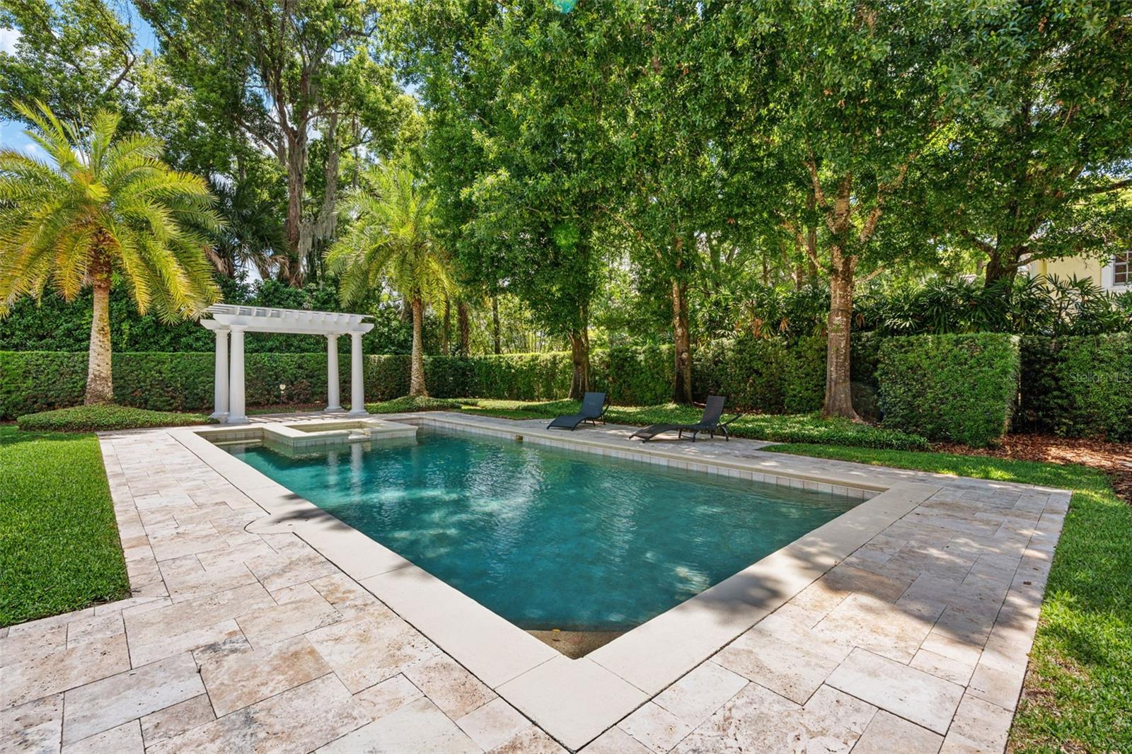 COMSTOCK PARK - Residential