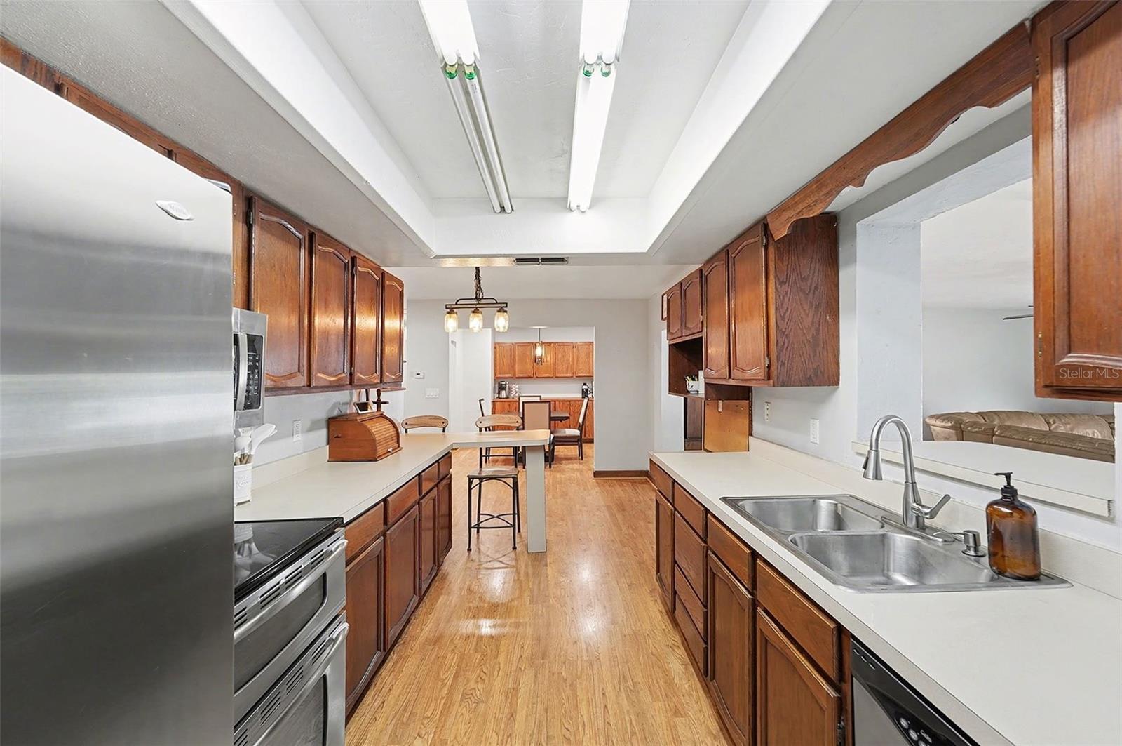 PINELLAS FARMS - Residential