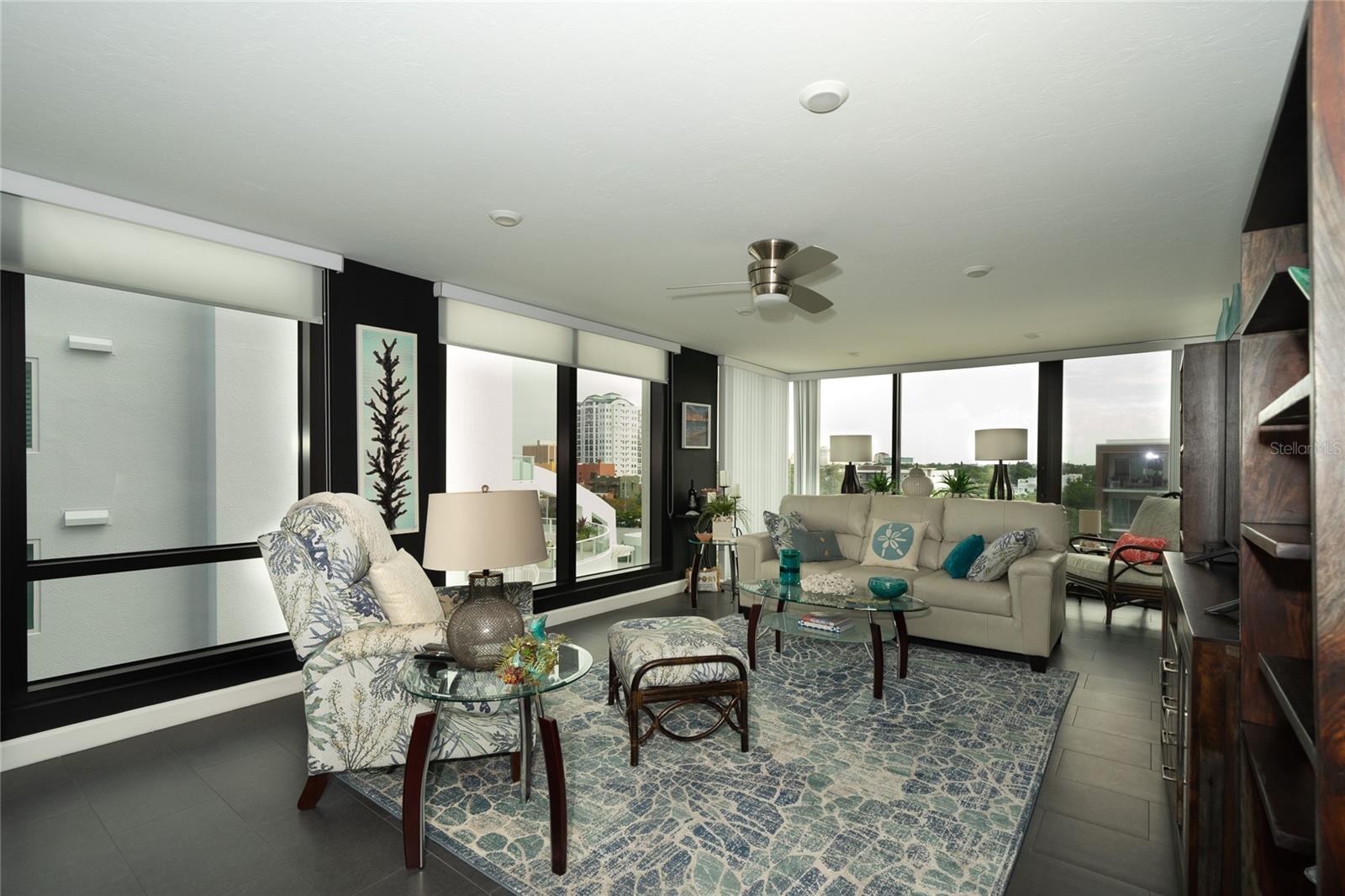 ESSEX HOUSE - Residential