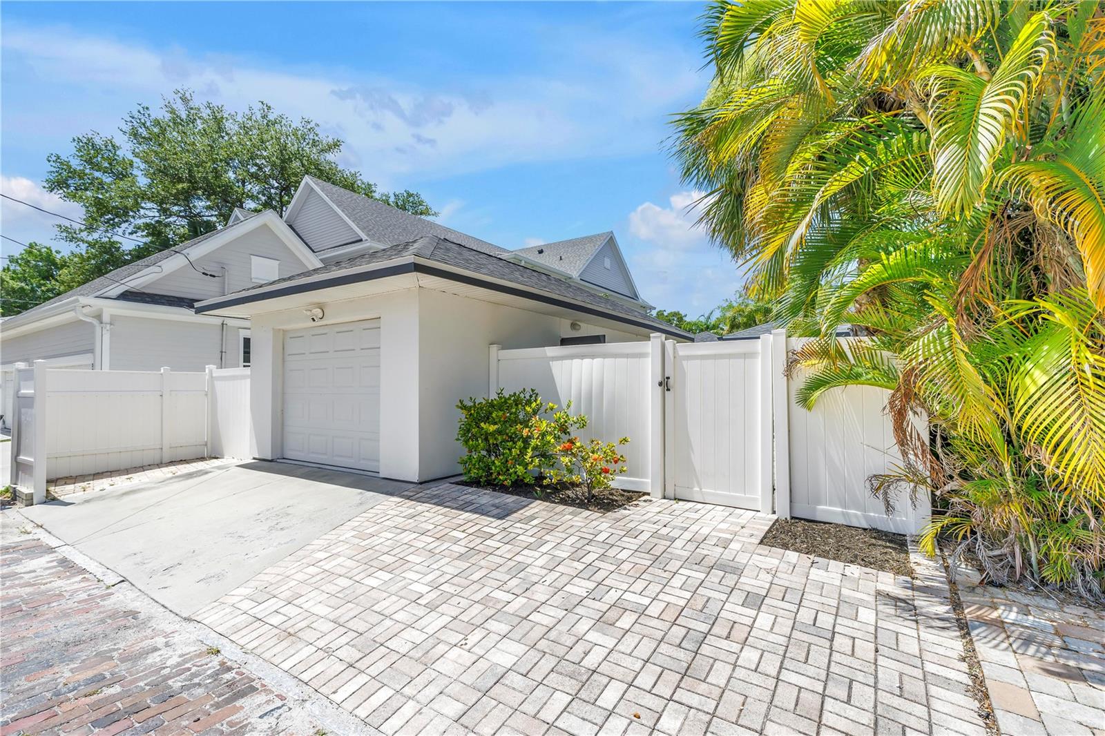 BAYVIEW ADD - Residential Lease