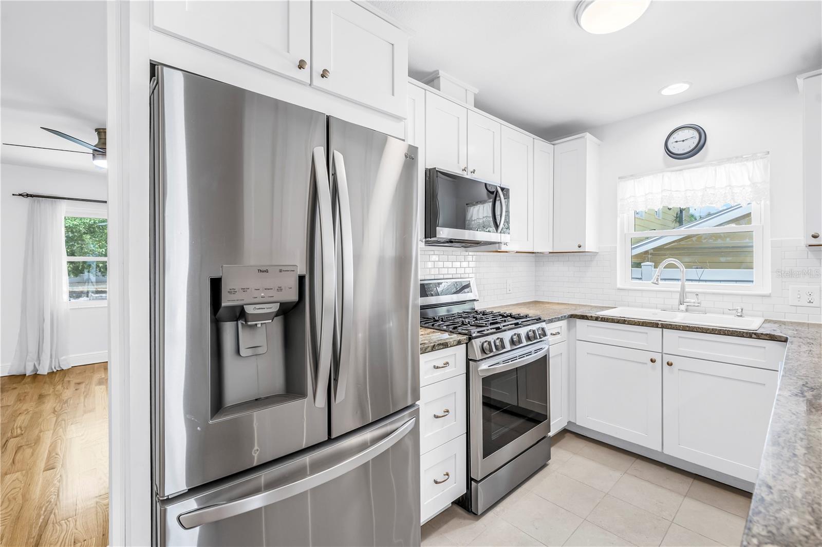 BAYVIEW ADD - Residential Lease