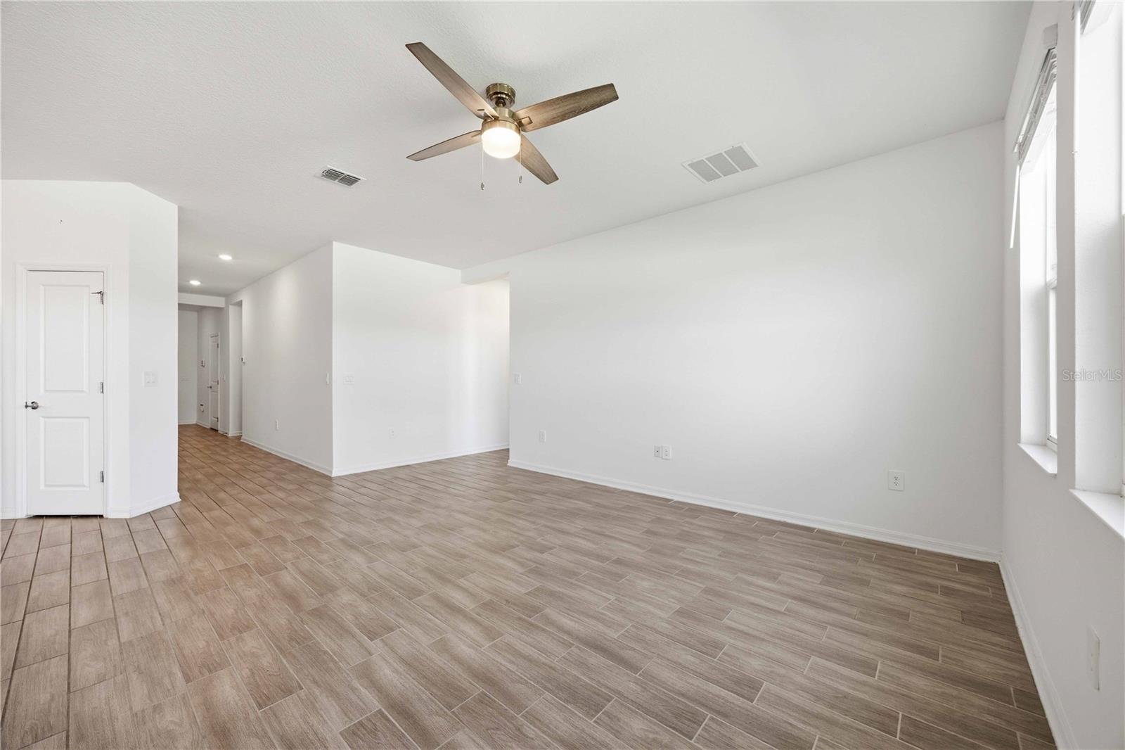 INMAN GROVES - Residential Lease