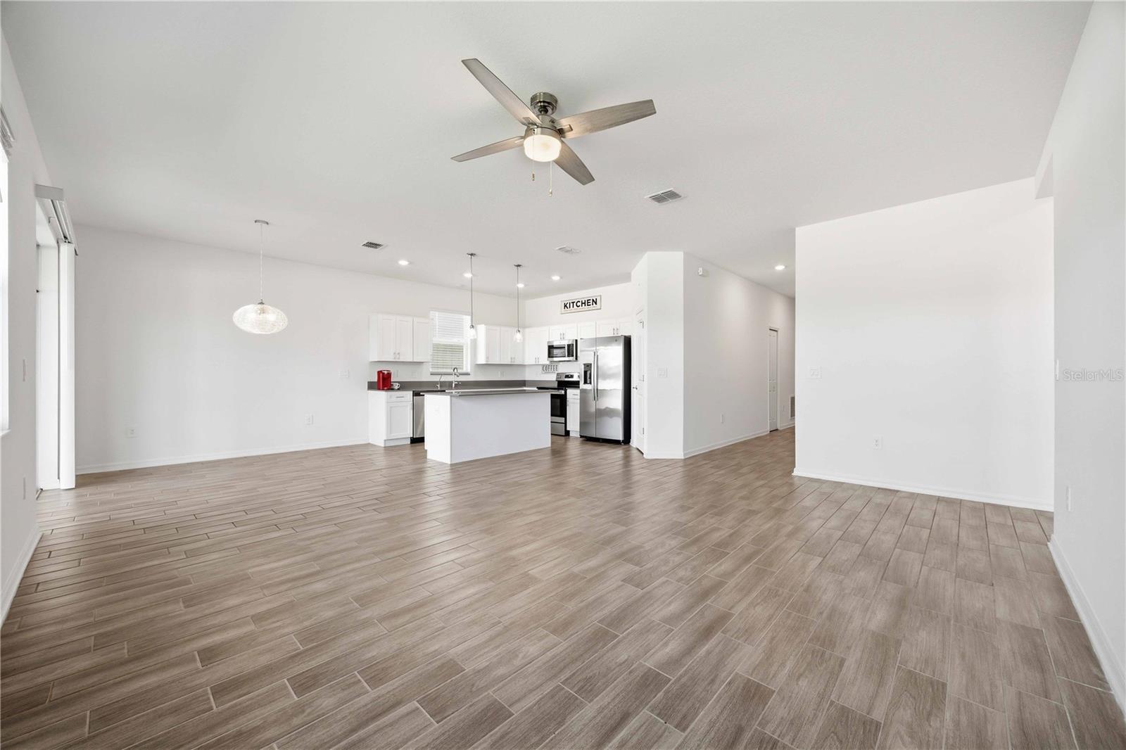 INMAN GROVES - Residential Lease
