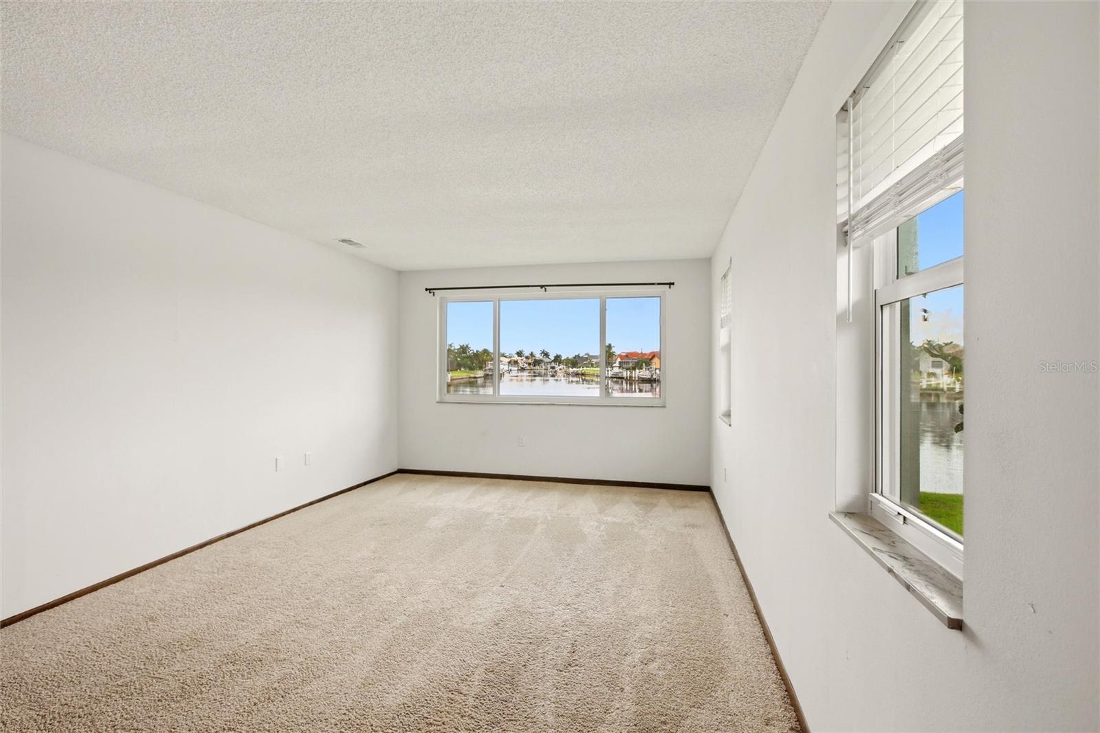 PUNTA GORDA ISLES SEC 15 - Residential