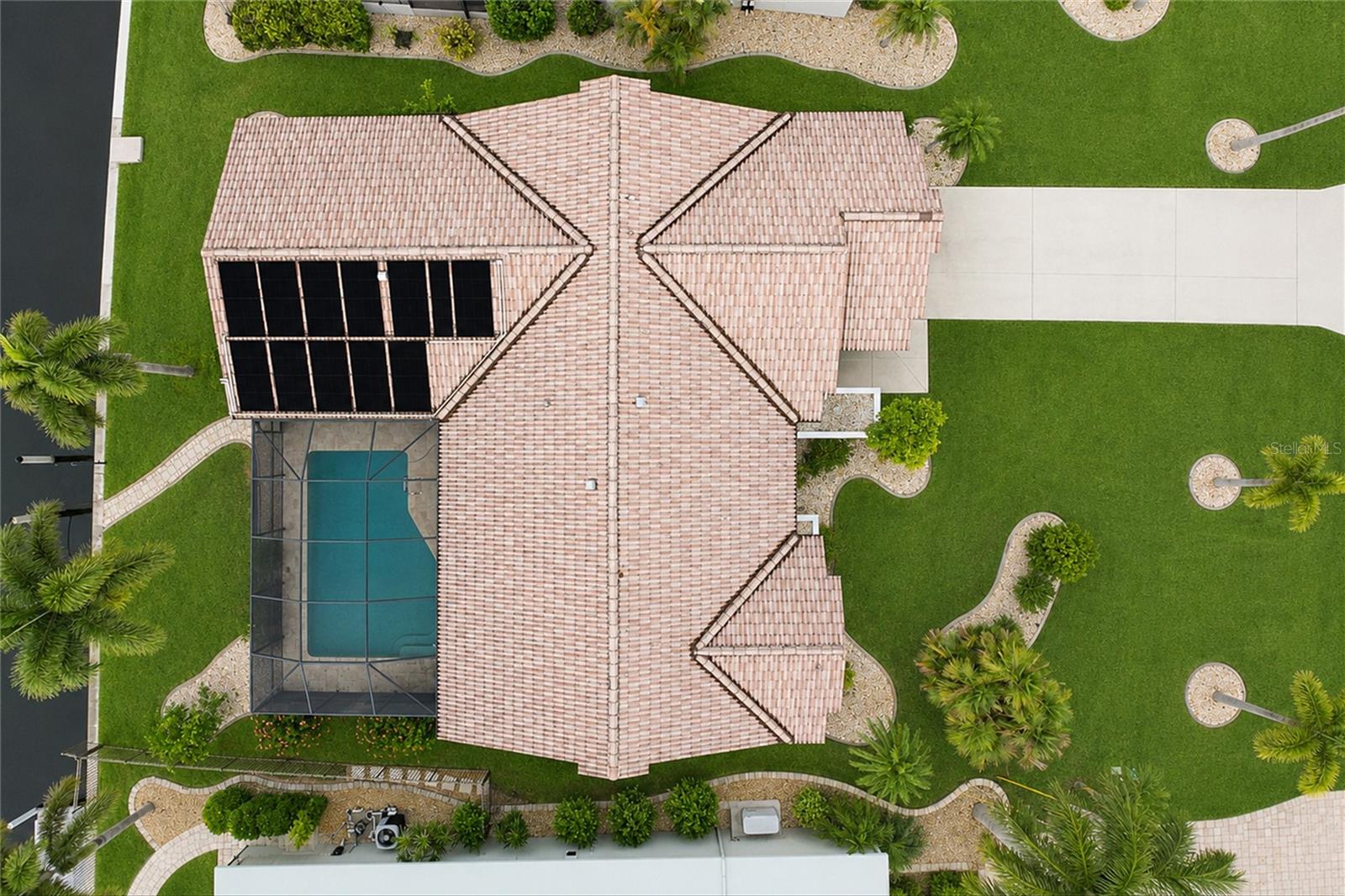 PUNTA GORDA ISLES SEC 15 - Residential