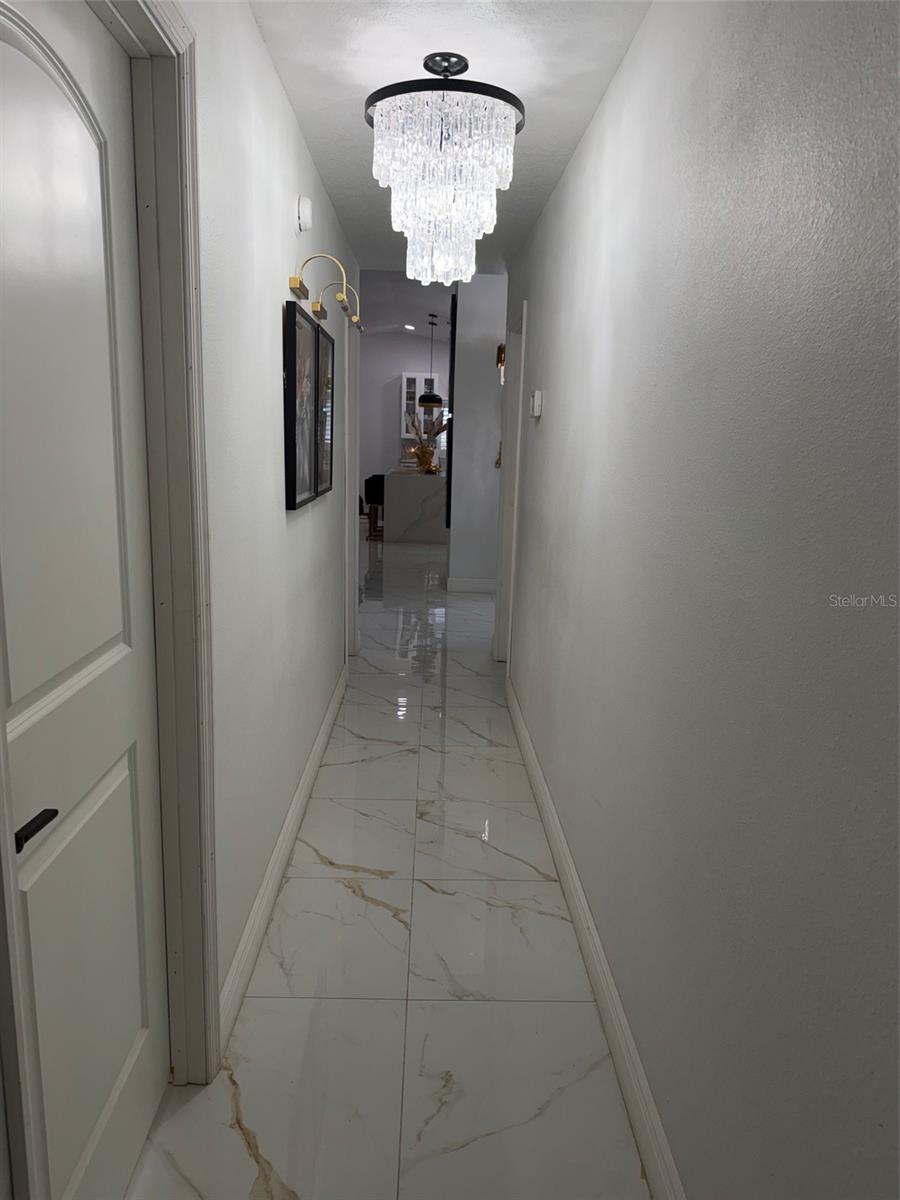 DOVER MANOR - Residential