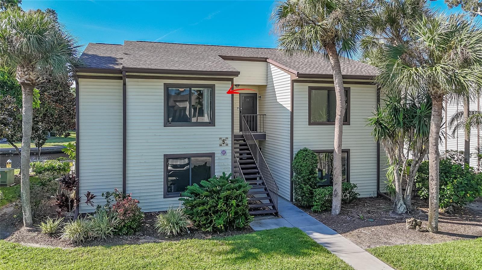 Best views in the complex. Welcome to your private slice of paradise in the heart of Tarpon Springs. Beautifully remodeled unit amazing water views, porch to enjoy the views. Boat slips are available on a first come first serve basis. Brand new appliances, flooring, paint, kitchen, and bathroom, Quiet, friendly condo community is ideally located just down the road from Tarpon Springs Sponge Docks, boutique shopping, fine dining and scenic parks. Presently tenant occupied until 2/2027.