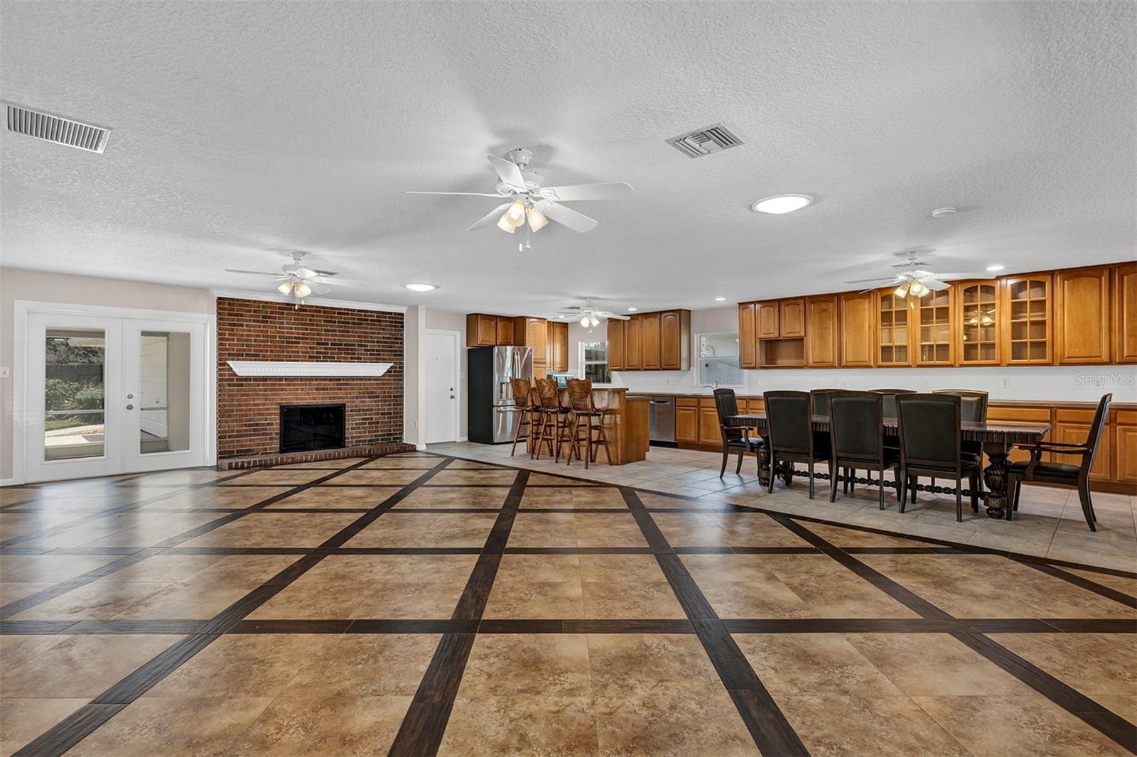 GREENBRIAR - Residential